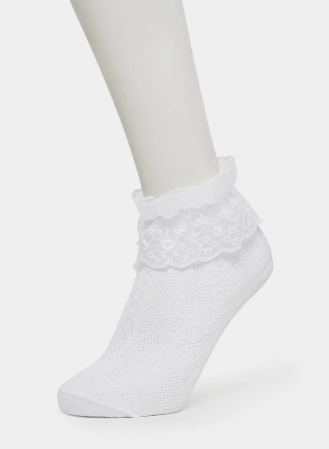 Styli Pack of 4 - Girls Lace Trim Ankle Socks